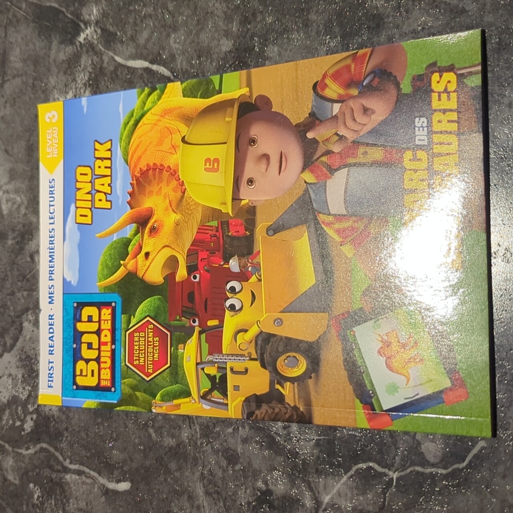 ⭐️ 5/ $25 Bob The builder Book Level 3 first reader with stickers
